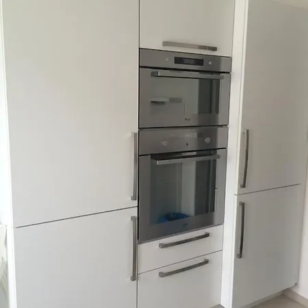 Benediktska דירה *